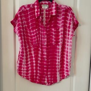 Tru Luxe Jeans Pink and White Button-Down Shirt